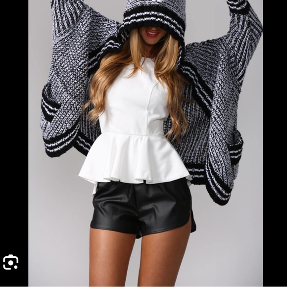 AGGÉL Long Knit Black & White Open Cardigan with Hood Size M EUC - Picture 16 of 16